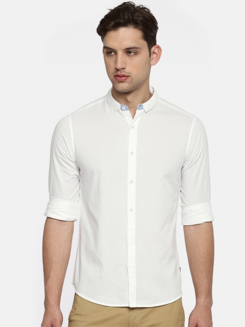 

SPYKAR Men White Slim Fit Solid Casual Shirt