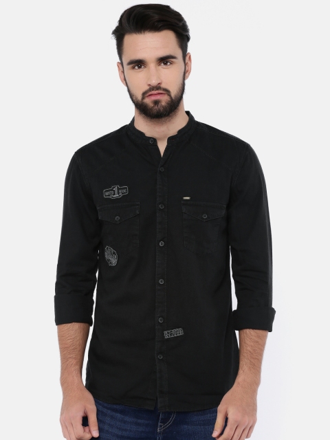 

SPYKAR Men Charcoal Grey Regular Fit Solid Casual Shirt