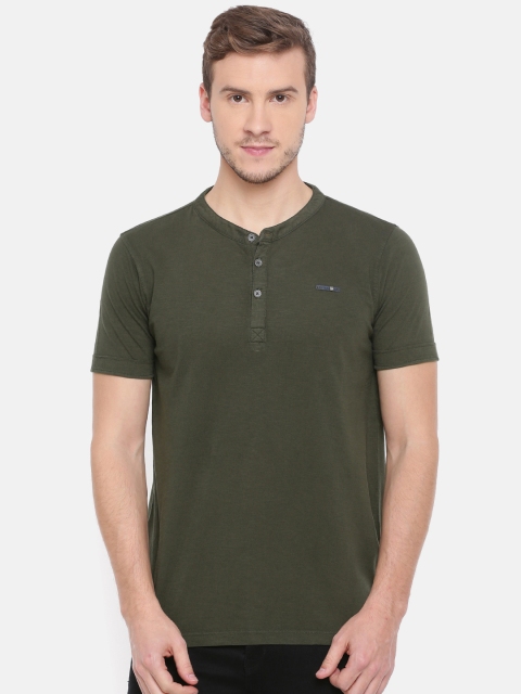 

SPYKAR Men Olive Green Solid Henley Neck T-shirt