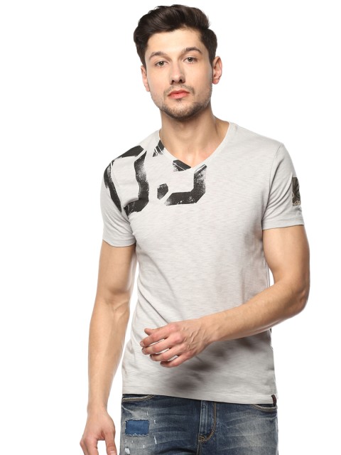 

SPYKAR Men Grey Printed Round Neck T-shirt