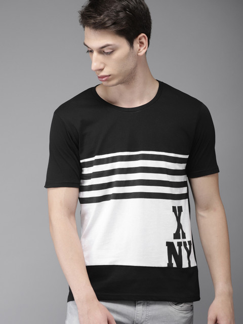 

HERE&NOW Men Black & White Striped Round Neck T-shirt