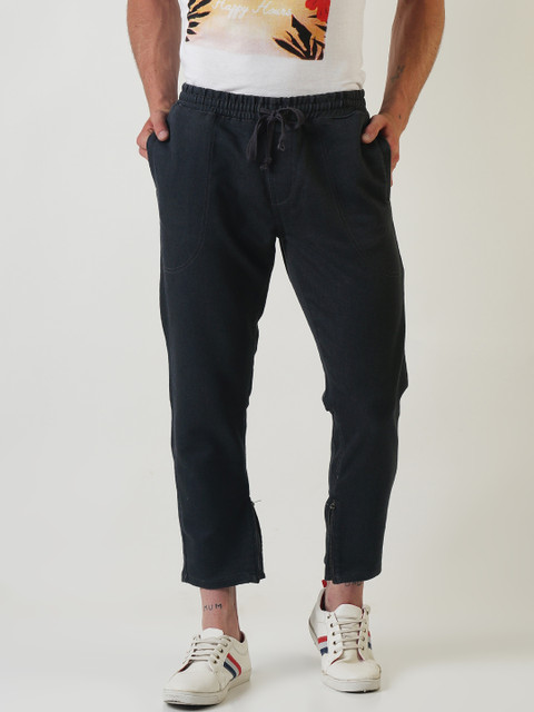 

SHELTR Men Blue Smart Slim Fit Solid Regular Trousers