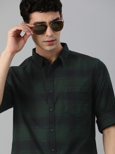 

Roadster Men Green & Navy Blue Tartan Checked Pure Cotton Casual Shirt