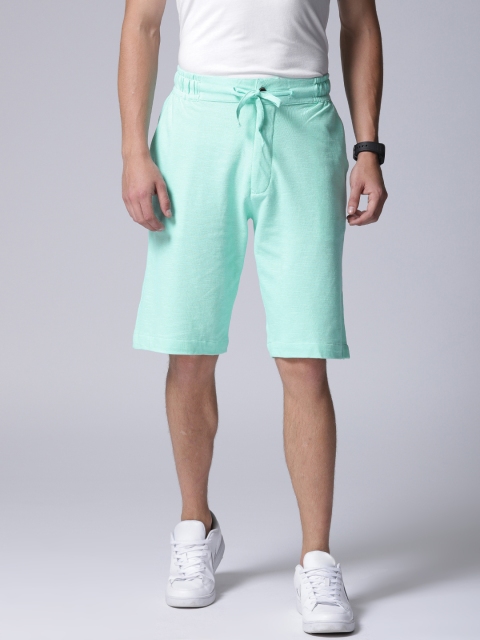 

YWC Men Sea Green Solid Regular Fit Regular Shorts