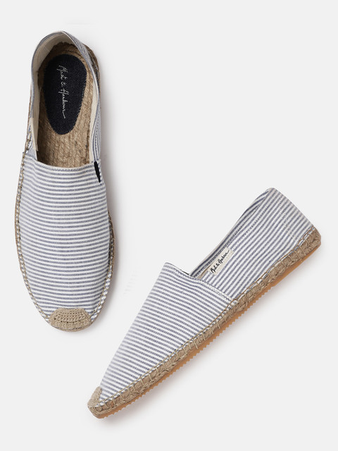 

Mast & Harbour Men White Striped Espadrilles