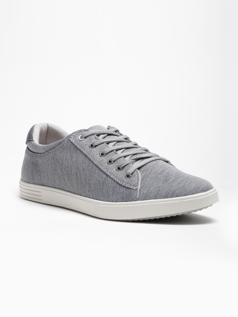 

LOCOMOTIVE Men Grey Sneakers