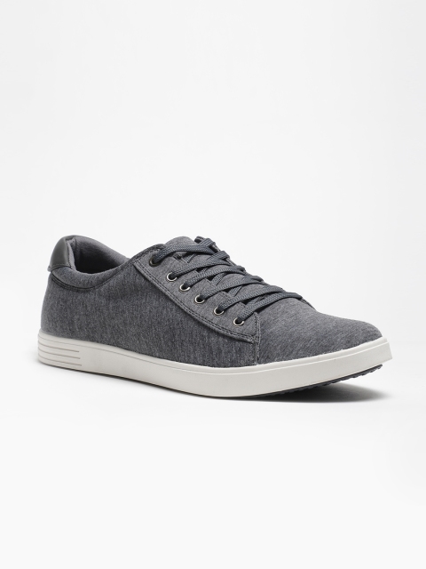 

LOCOMOTIVE Men Grey Sneakers