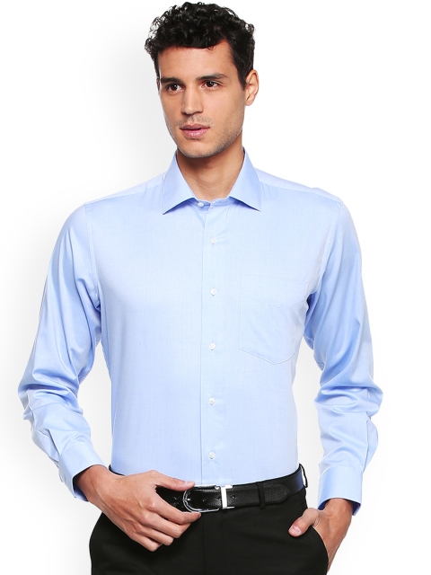 

Van Heusen Men Blue Regular Fit Solid Formal Shirt