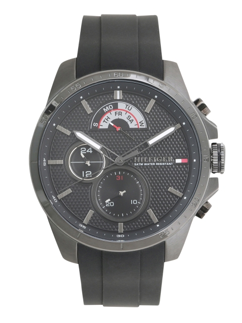 

Tommy Hilfiger Men Black Analogue Watch TH1791352