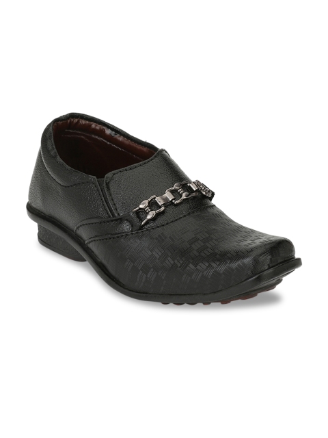 

TRILOKANI Black Semi-Formal Loafers