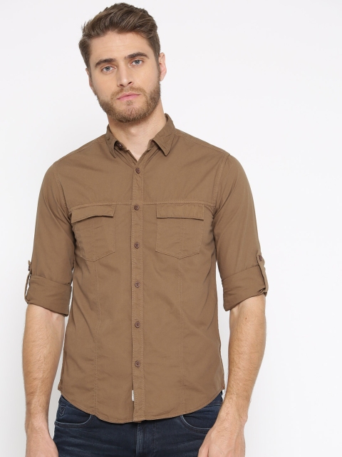 

SPYKAR Men Brown Slim Fit Solid Casual Shirt