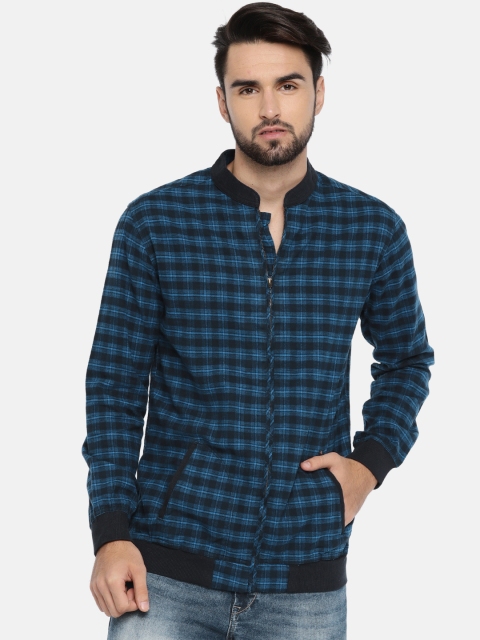 

SPYKAR Men Blue Regular Fit Checked Casual Shirt