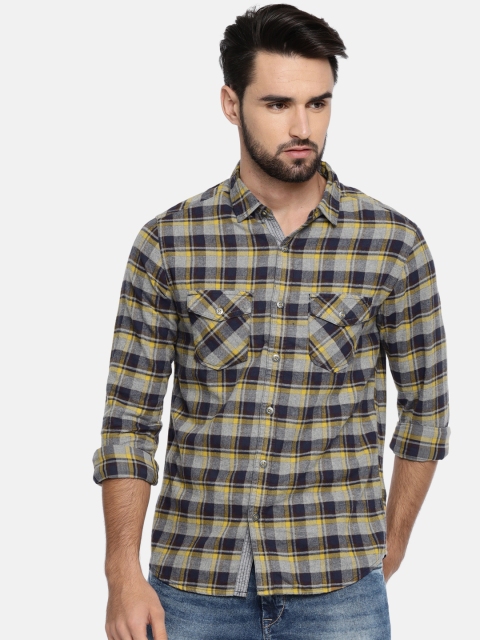

SPYKAR Men Yellow & Blue Slim Fit Checked Casual Shirt