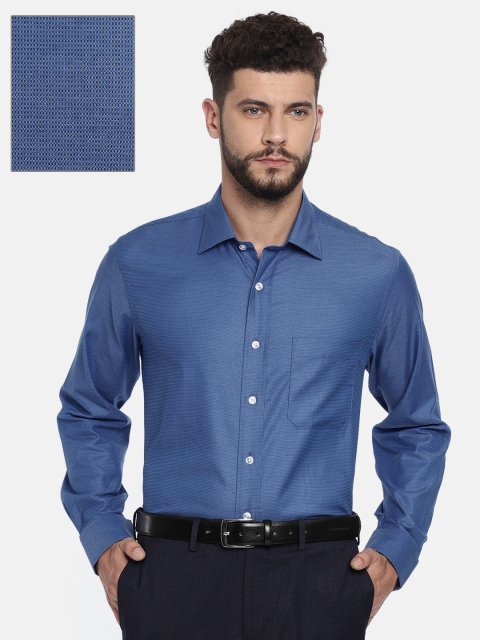 

Arrow Men Blue Regular Fit Solid Formal Shirt