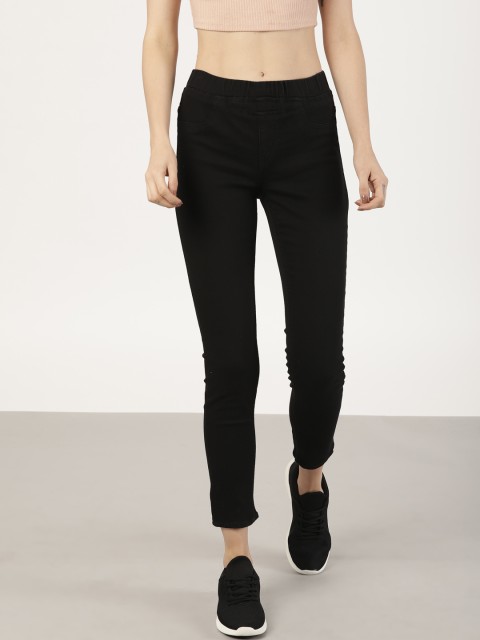 

Ether Women Black Solid Jeggings