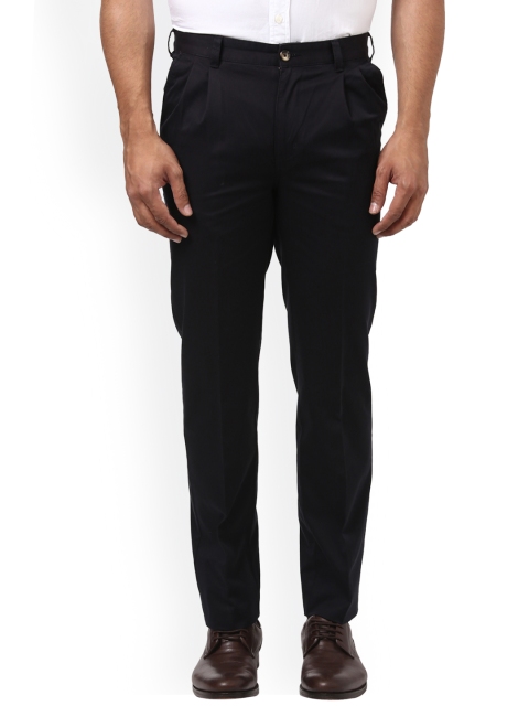 

Parx Men Black & Maroon Regular Fit Solid Regular Trousers