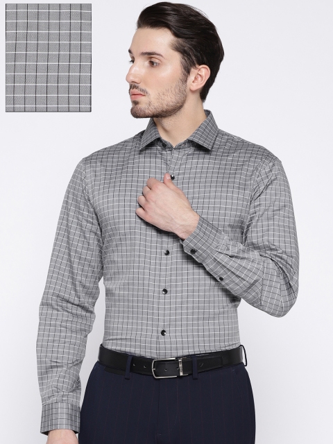 

Arrow Men Grey Slim Fit Checked Formal Shirt