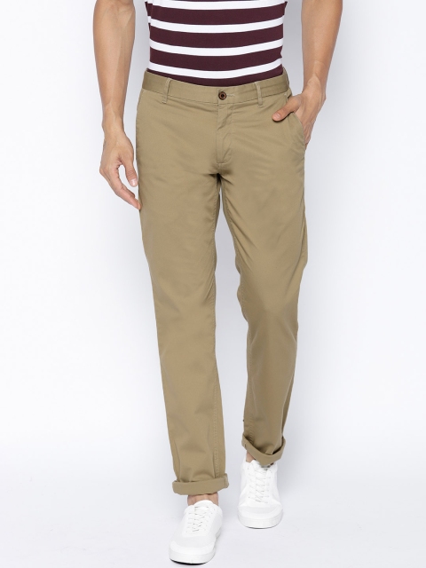 

Arrow Sport Men Khaki Chrysler Fit Solid Regular Trousers