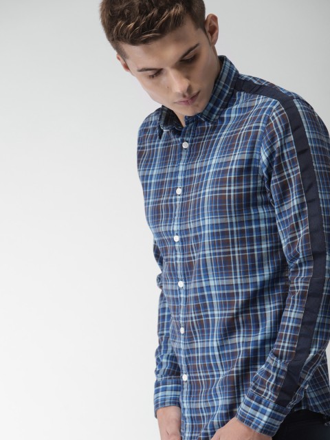 

Harvard Men Blue & Brown Regular Fit Checked Casual Shirt