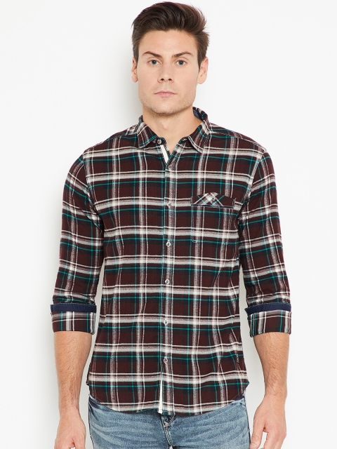 

SPYKAR Men Brown & White Regular Fit Checked Casual Shirt