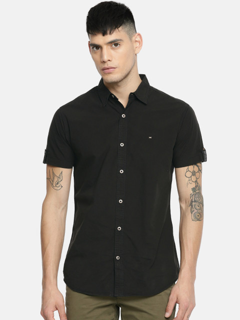 

SPYKAR Men Black Regular Fit Solid Casual Shirt