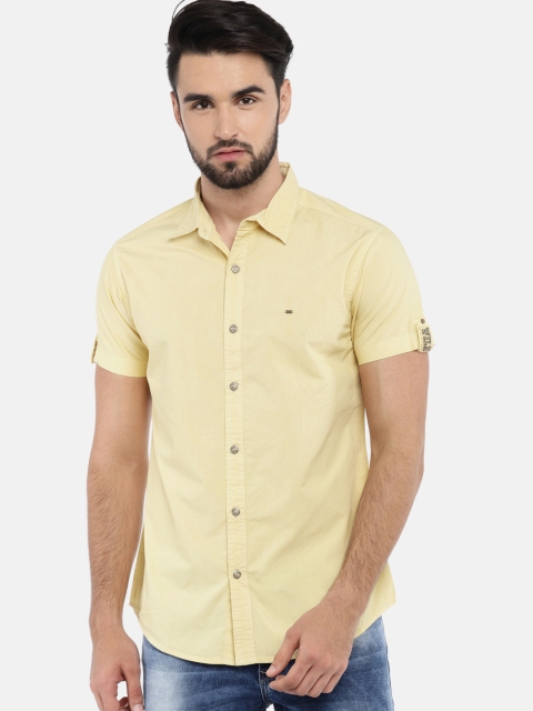 

SPYKAR Men Yellow Slim Fit Solid Casual Shirt