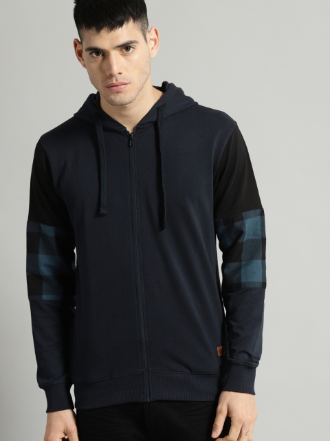 

Roadster Men Navy Blue Solid Hooded Sweatshirt