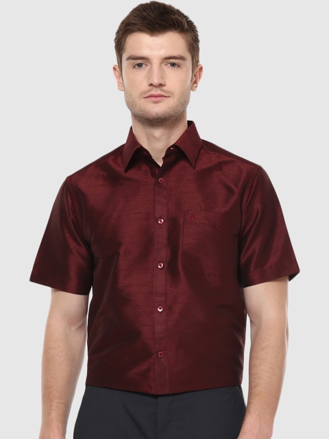 

Khoday Williams Men Maroon Standard Regular Fit Printed Party Shirt