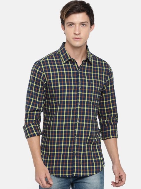 

The Indian Garage Co Men Yellow & Navy Blue Slim Fit Checked Casual Shirt