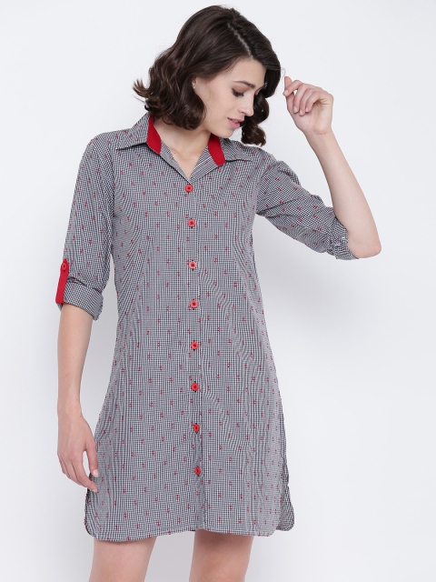 

Clt.s Women Black & White Checked Shirt Nightdress C565