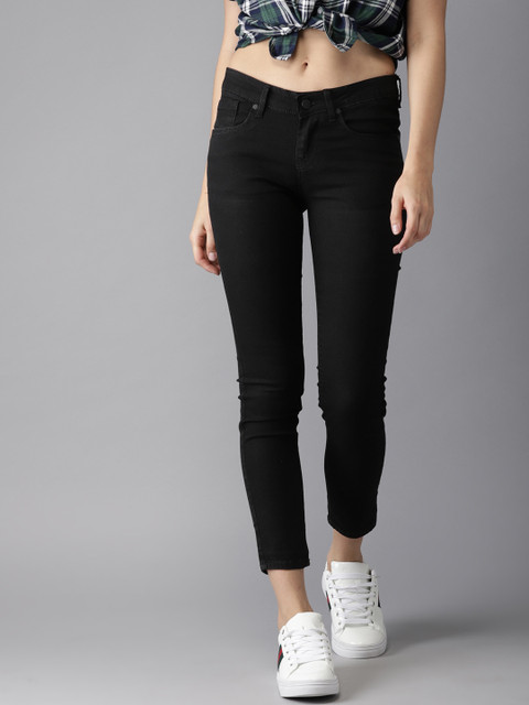 

HERE&NOW Women Black Skinny Fit Mid-Rise Clean Look Stretchable Cropped Jeans