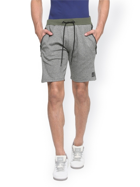 

People Men Grey Solid Regular Fit Regular Shorts