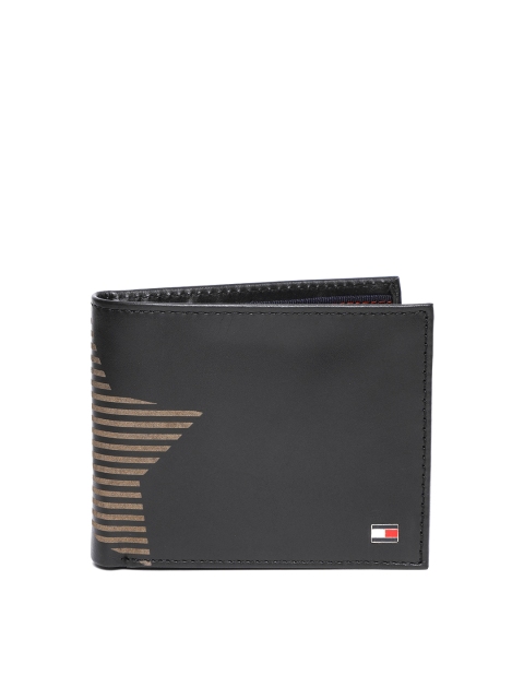 

Tommy Hilfiger Men Black Leather Two Fold Wallet