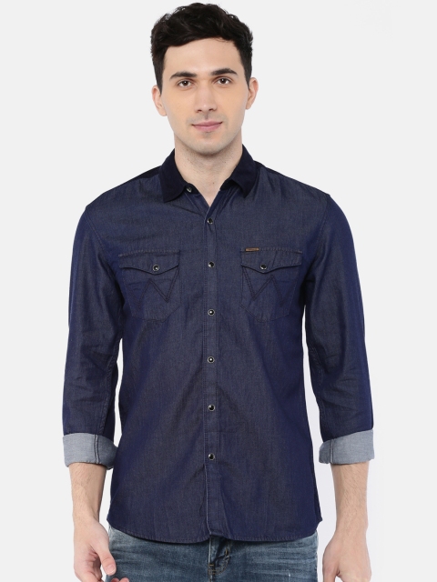 

Wrangler Men Blue Slim Fit Solid Chambray Casual Shirt
