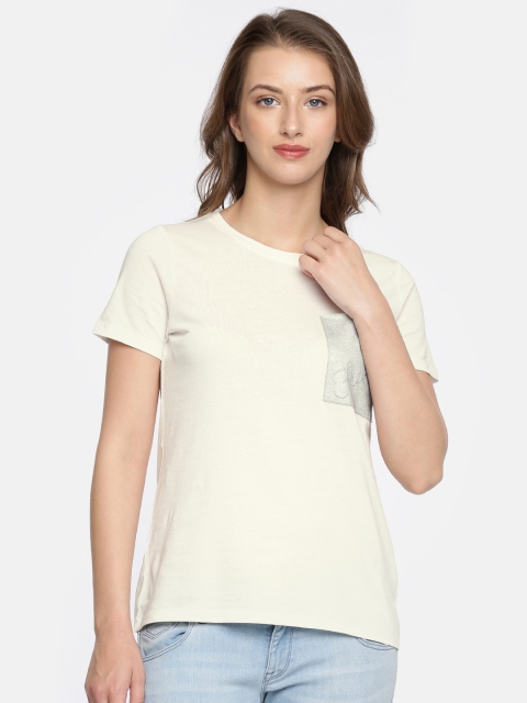 

Vero Moda Women White Solid Round Neck T-shirt