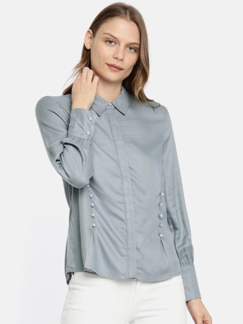 

Vero Moda Women Grey Regular Fit Solid Casual Shirt