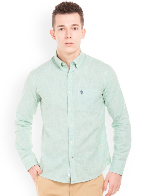 

U.S. Polo Assn. Men Green Regular Fit Solid Casual Shirt