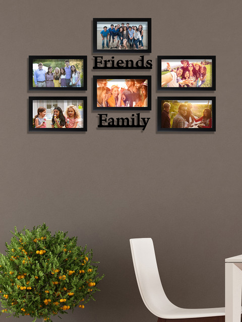 

Random Set of 6 Black Photo Frames With Friends & Family Plaque
