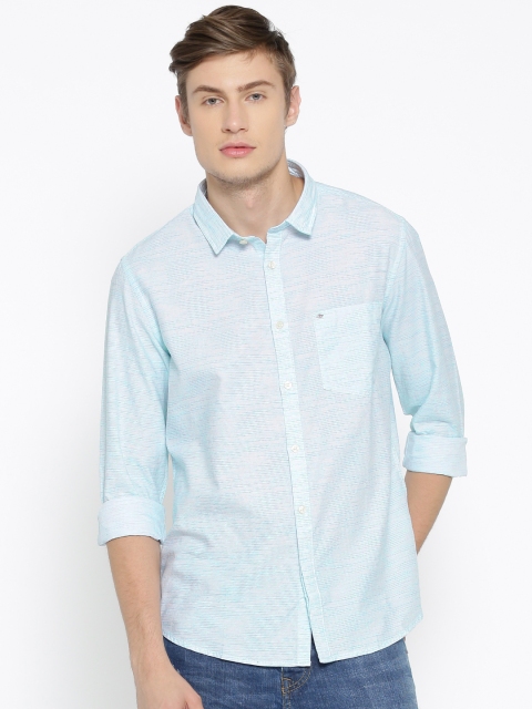 

Lee Cooper Men White & Blue Regular Fit Striped Casual Shirt