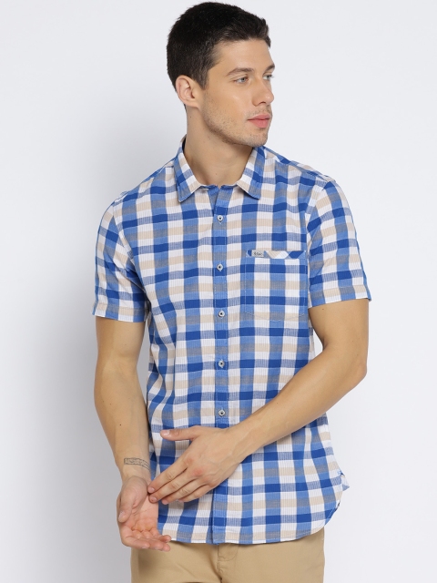 

Lee Cooper Men Blue & White Contemporary Fit Checked Casual Shirt