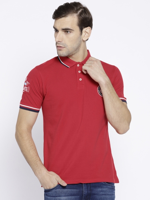 

Lee Cooper Men Red Solid Round Neck T-shirt