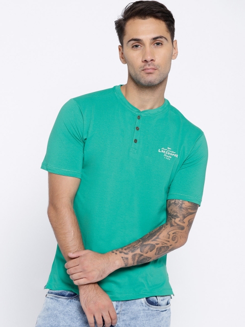 

Lee Cooper Men Green Solid Henley Neck T-shirt