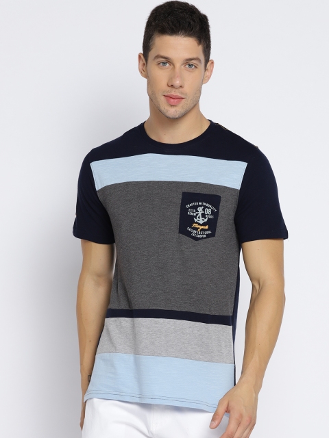 

Lee Cooper Men Navy Blue Striped Round Neck T-shirt