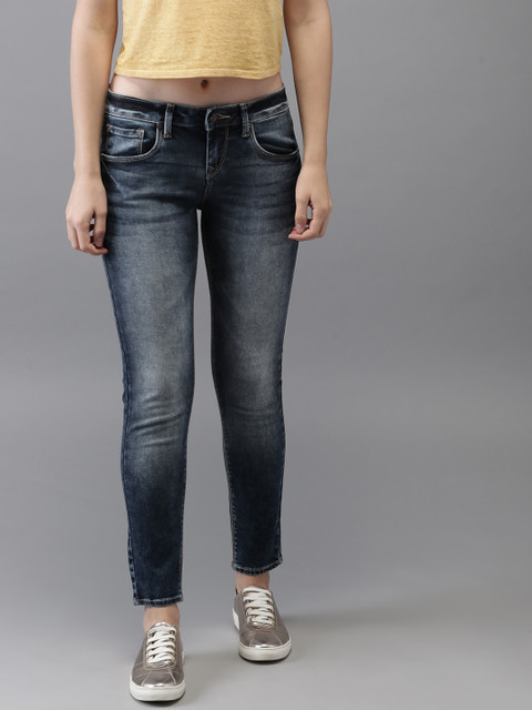 

Moda Rapido Women Blue Skinny Fit Mid-Rise Clean Look Stretchable Cropped Jeans