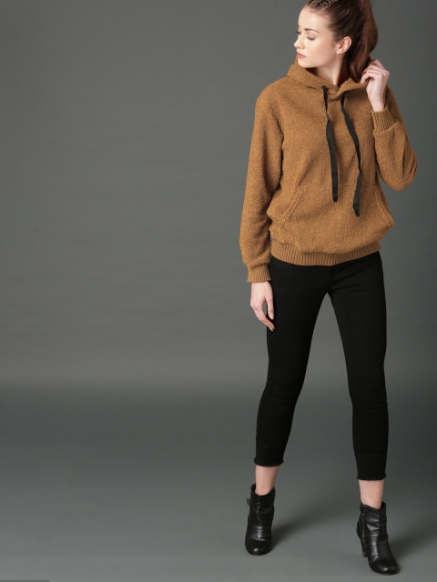 

Roadster Women Tan Solid Pullover Sweater