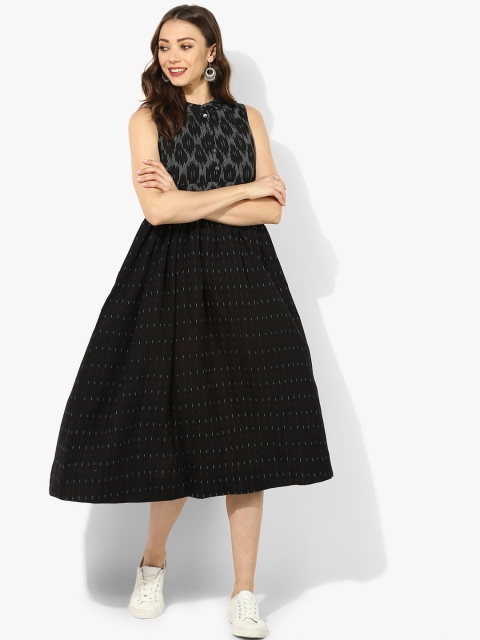 

Sangria Women Black Self Design Fit and Flare Dress