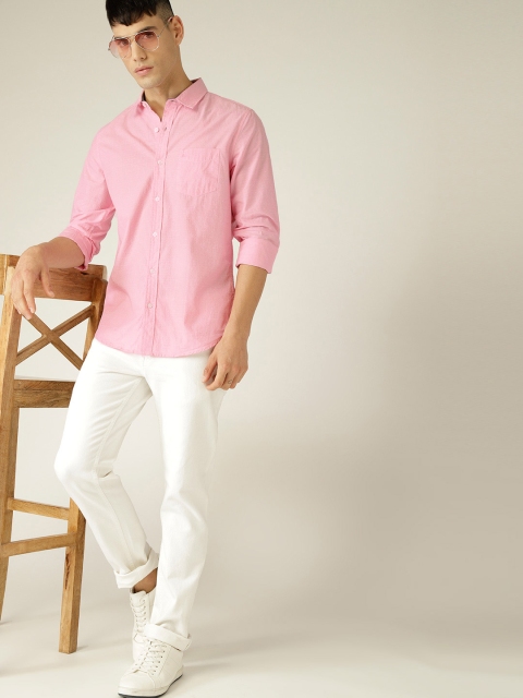 

United Colors of Benetton Men Pink Slim Fit Self Design Casual Shirt