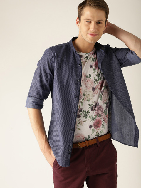 

United Colors of Benetton Men Navy Slim Fit Self Design Casual Shirt, Navy blue