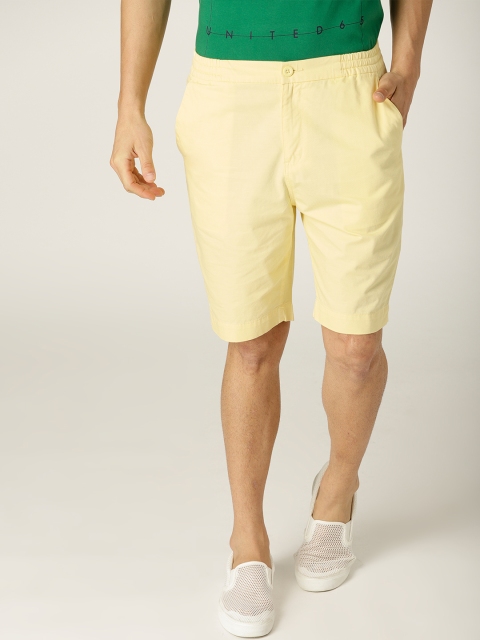

United Colors of Benetton Men Yellow Solid Shorts
