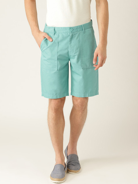 

United Colors of Benetton Sea Green Solid Slim Fit Regular Shorts